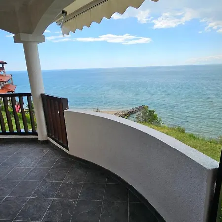 Appartement под наем 4-стаен с изумителна фронтална гледка море, Sun Coast влас *
