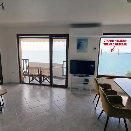 Appartement под наем 4-стаен с изумителна фронтална гледка море, Sun Coast влас Sveti Vlas